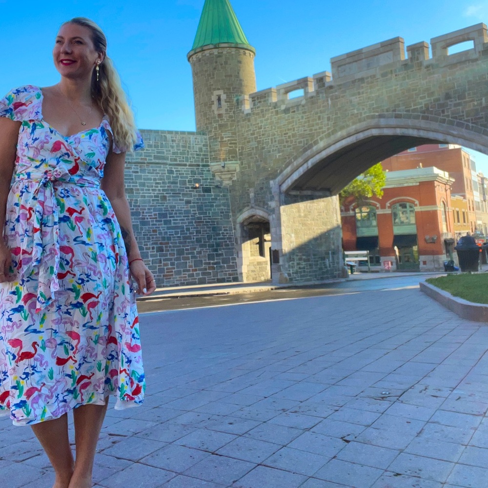 Meet your Posher, Aia